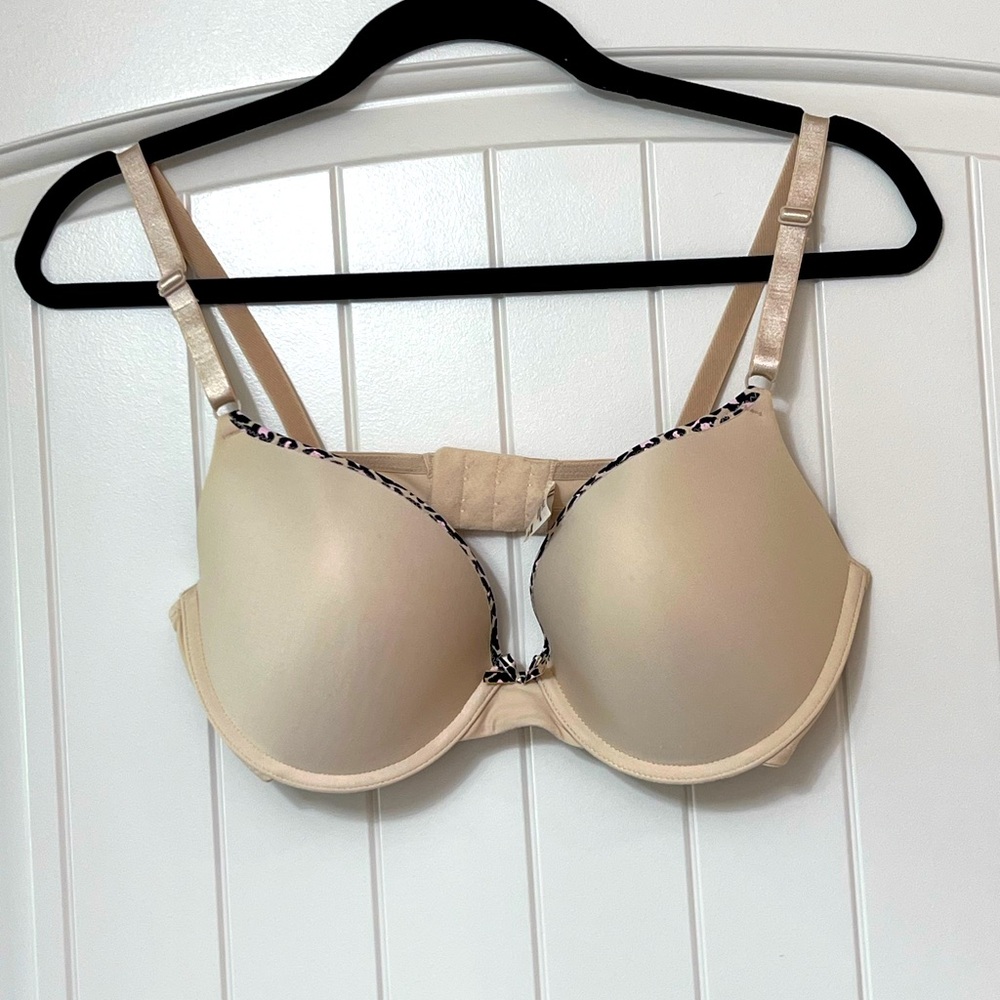 MAIDENFORM nude push up bra size 36D